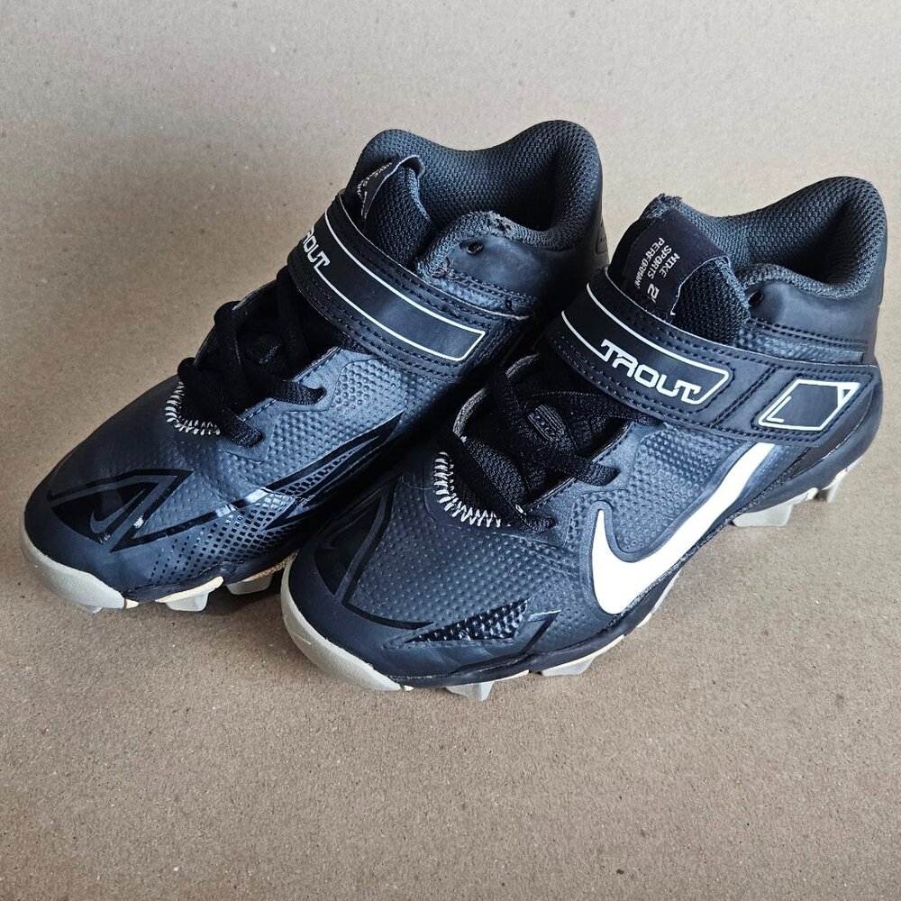 Nike Trout Baseball Cleats Size 1y